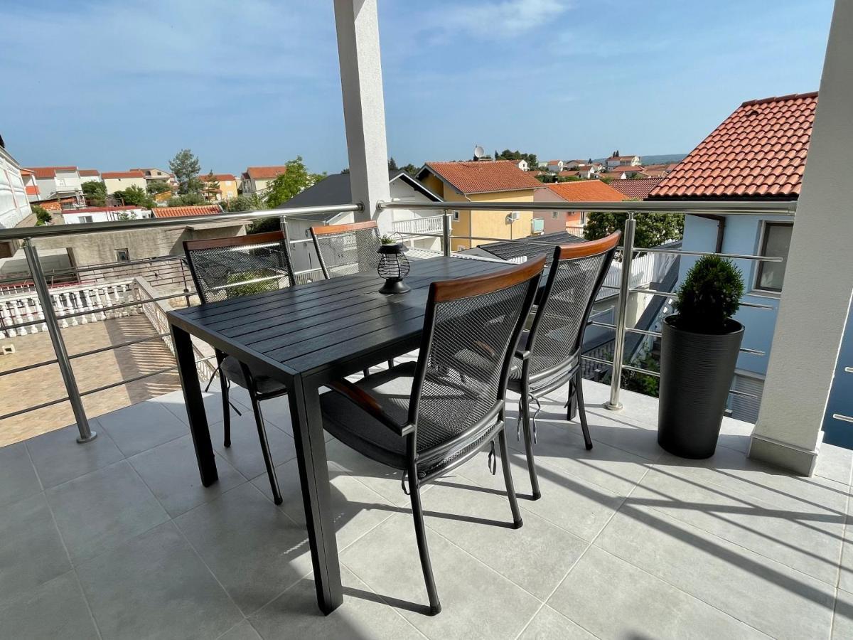 Seascape - Relaxing Beach Home, Steps From The Water! Bilice Exterior foto